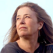Portrait of MIT composer Elena Ruehr